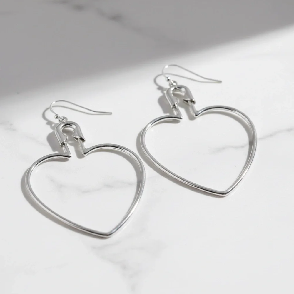 Womens Silver Heart Hoop‎ Earrings
